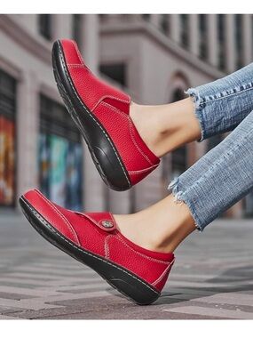 Geoeleph red Loafers womens size 8 US / 39 EU / 6 UK